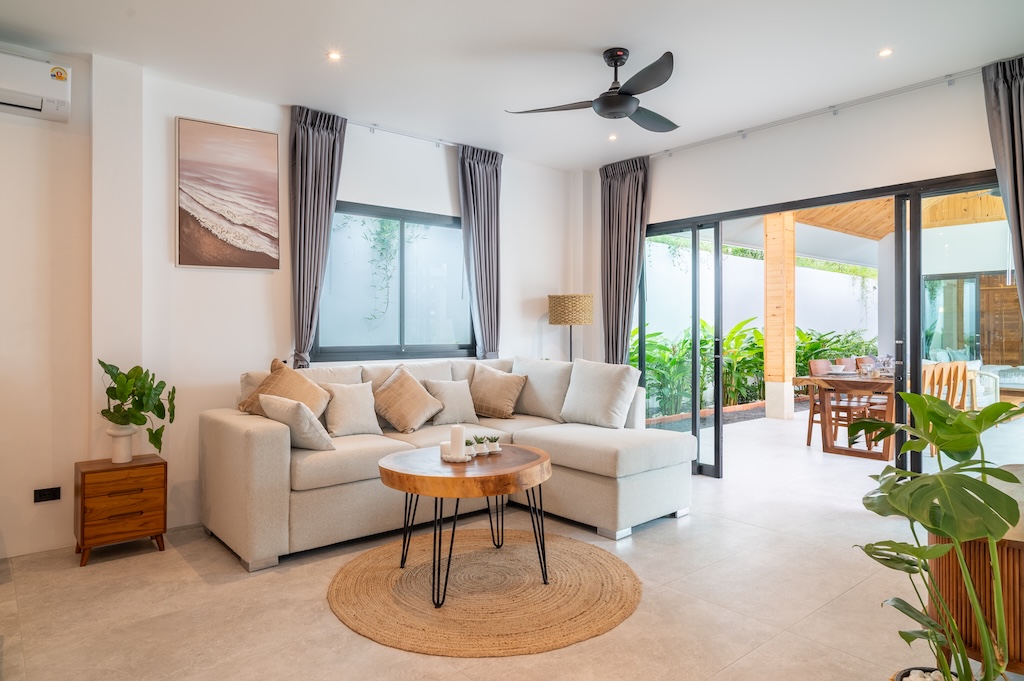 Villas For Sale in Lamai Koh Samui Living Area