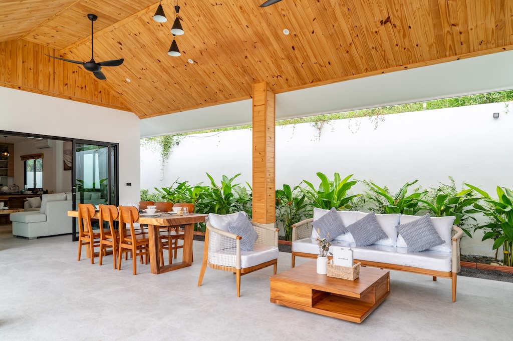 Villas For Sale in Lamai Koh Samui Outdoor Covered Seating