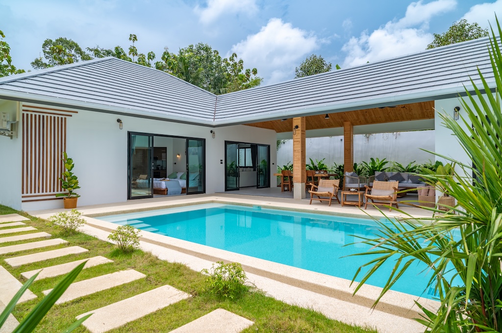 Villas For Sale in Lamai Koh Samui pool