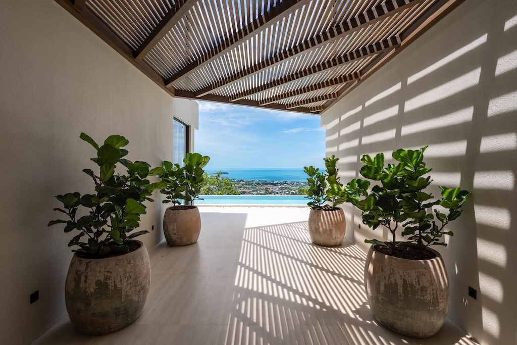 Istani Koh Samui Villa For Sale Covered Walkway
