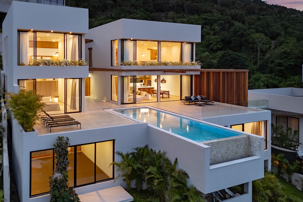 Istani Villa Koh Samui Exterior Night