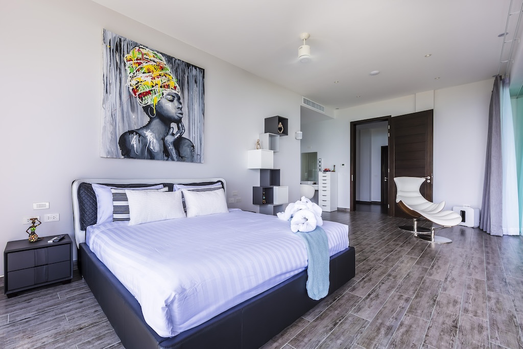 Luury Property For Sale In Koh Samui bedroom