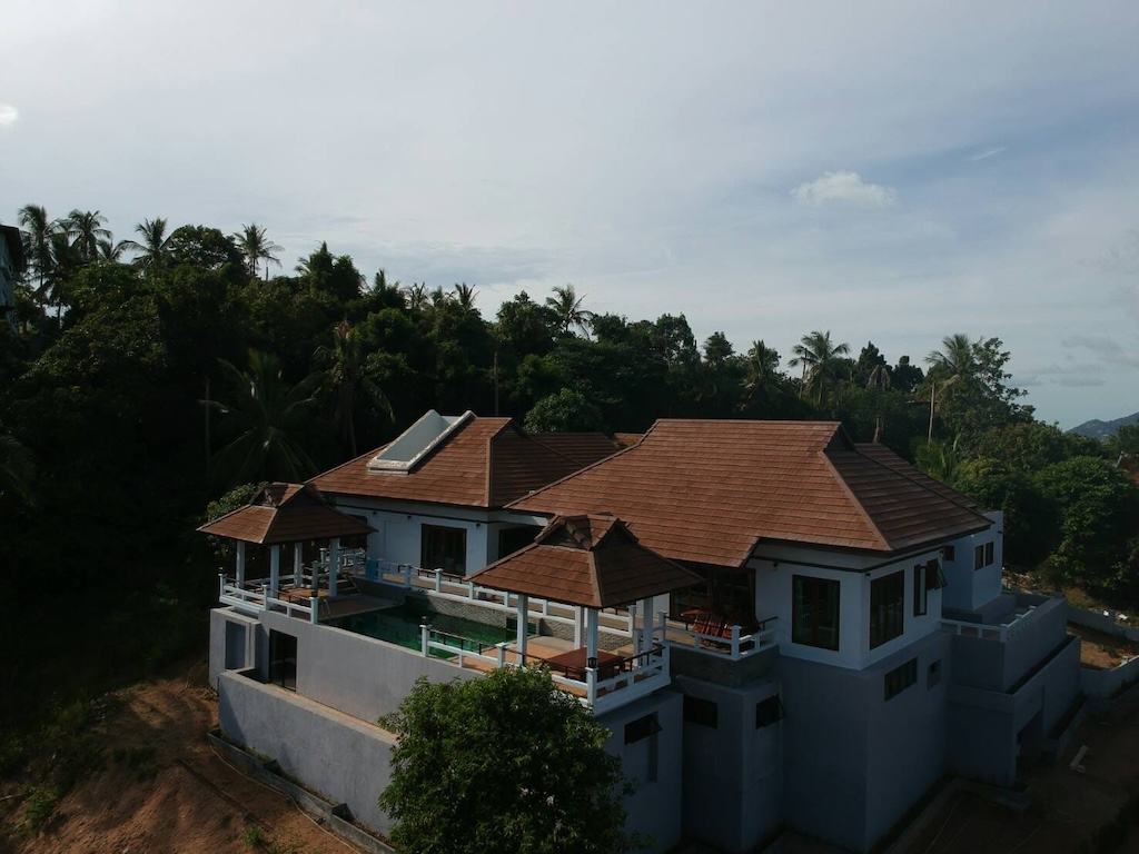 Bangrak Sea View Villa In Koh Samui