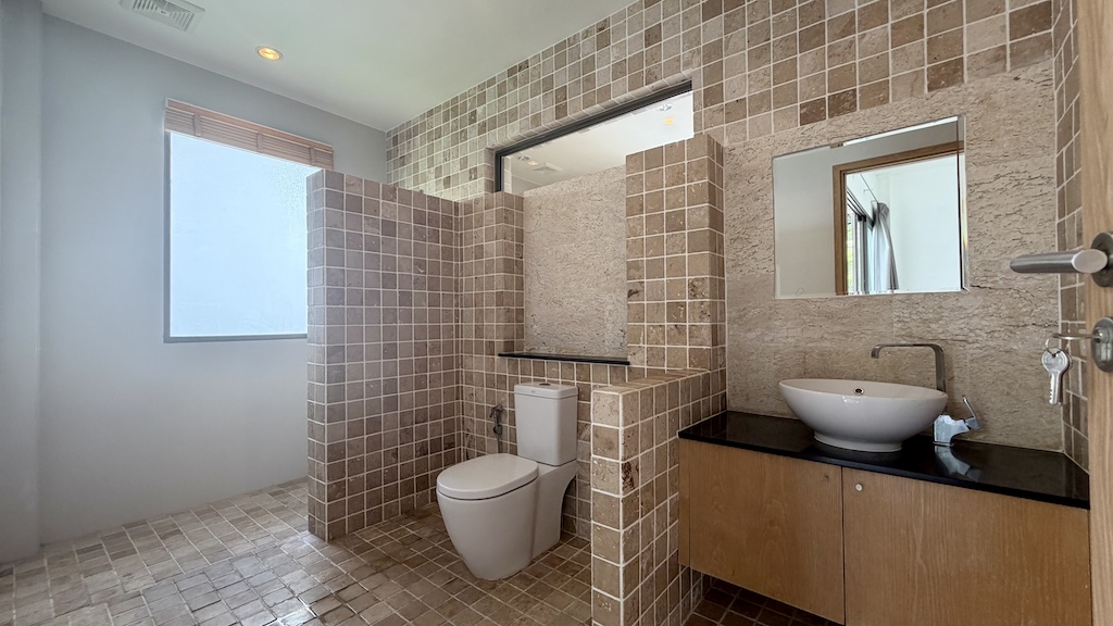 Koh Samui Sea View Property In Chaweng Noi Bathroom