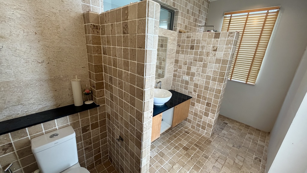 Koh Samui Sea View Property In Chaweng Noi Bathroom