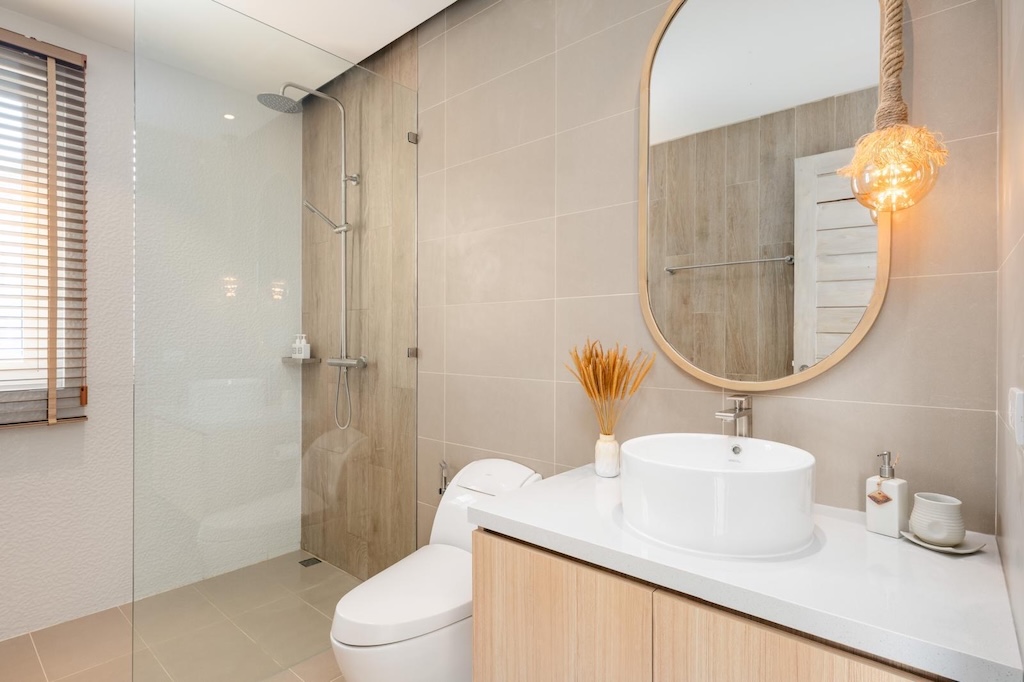 Koh Samui Sunset Cove Property Bathroom