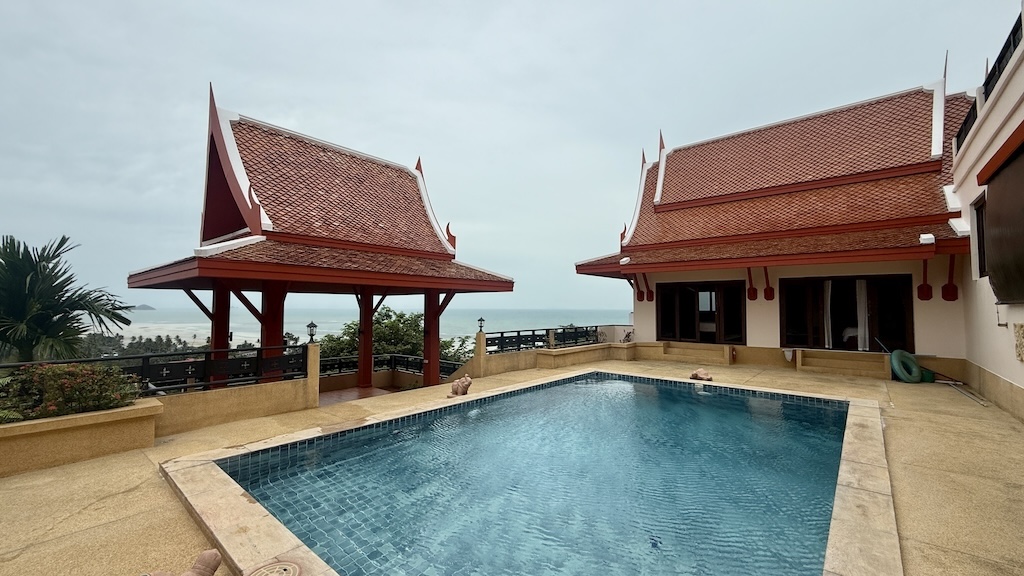 Koh Samui Thai Style Property FOr Sale Pool