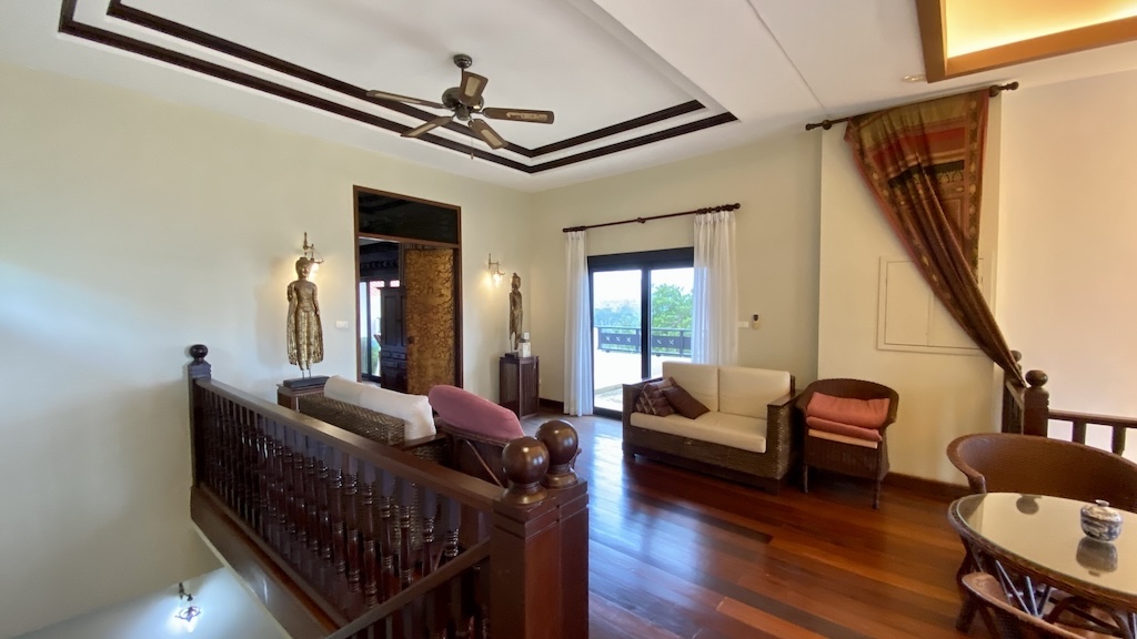 Koh Samui Thai Style Property For Sale Master Lounge