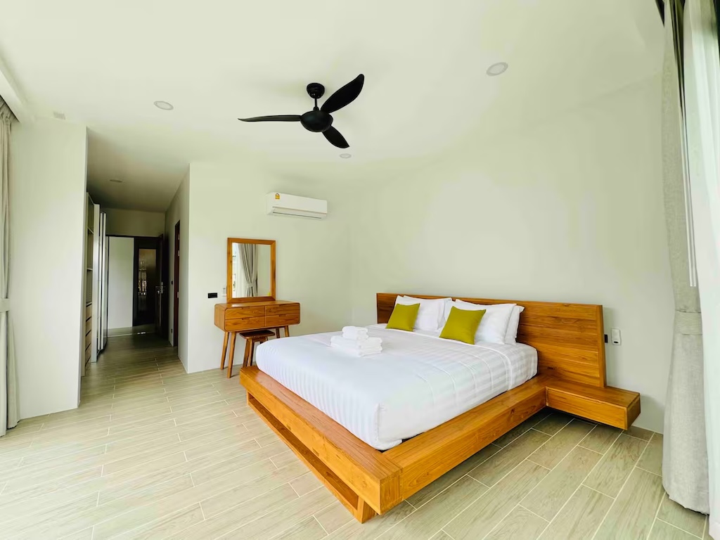 Koh Samui Villa For Sale In Bangrak Bedroom 3