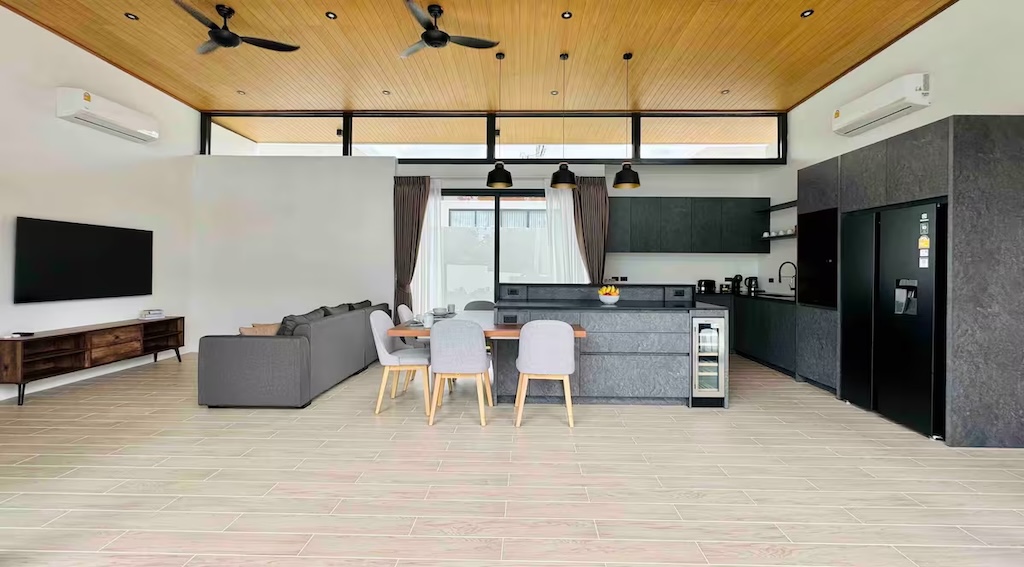 Koh Samui Villa For Sale In Bangrak Living Area