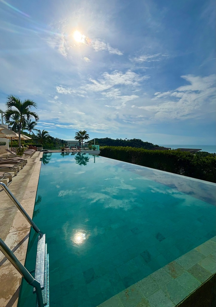 Code Samui Swimming Pool