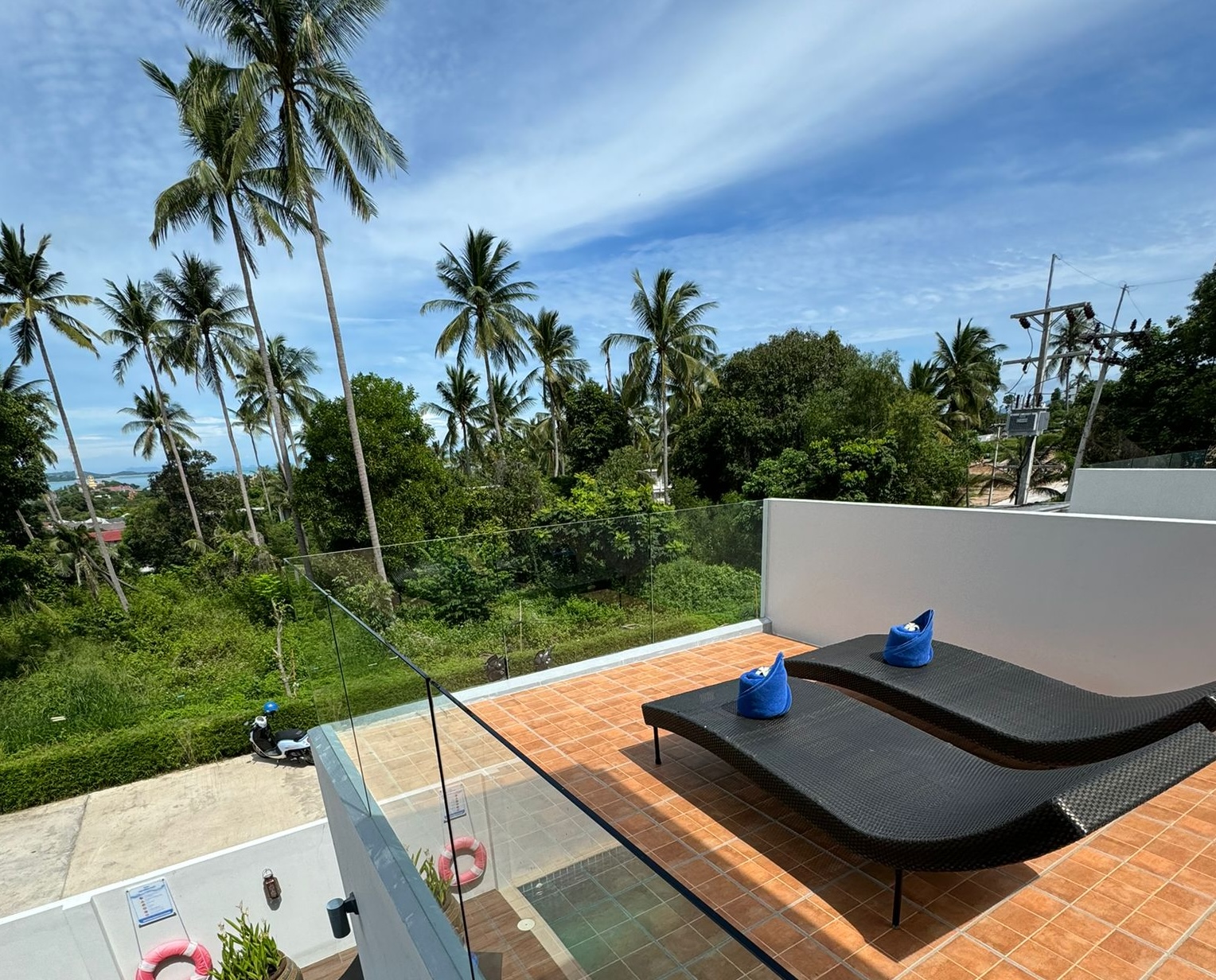House For Sale In Plai Laem Koh Samui Terrace