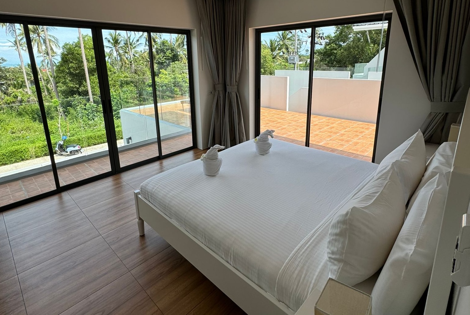 House For Sale In Plai Laem Koh Samui Bedroom