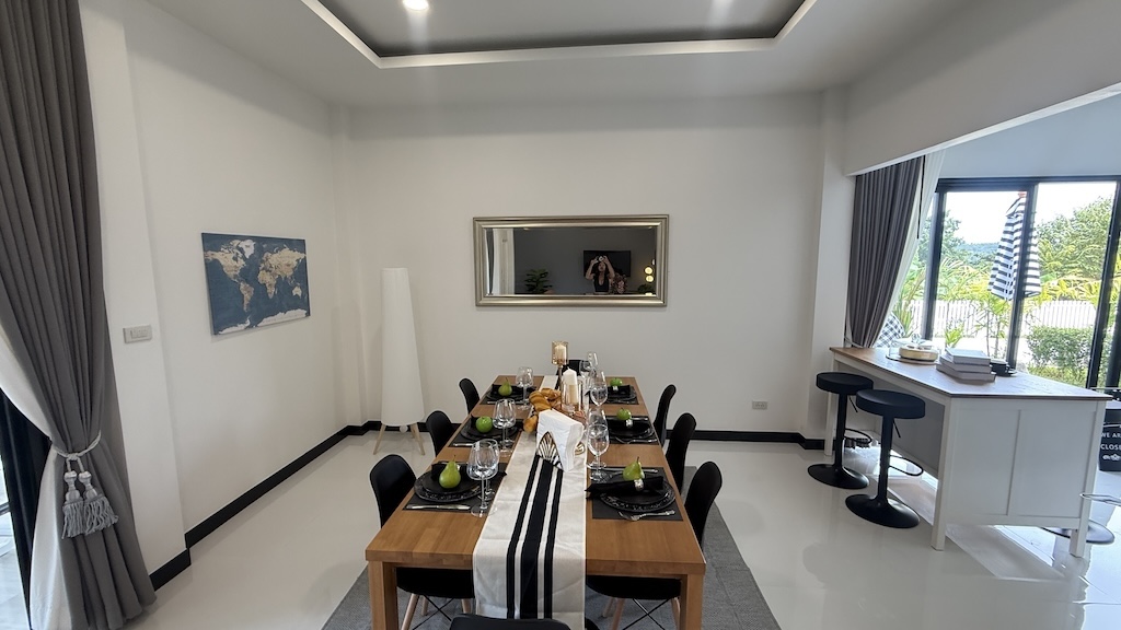 Koh Samui Two Bedroom Villa Dining
