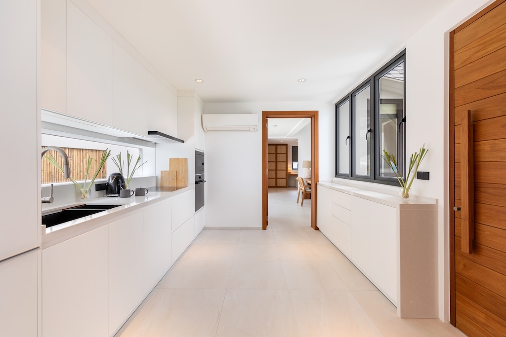 Luxury Sea View Villa For Sale In Laem Set Koh Samui Kitchen