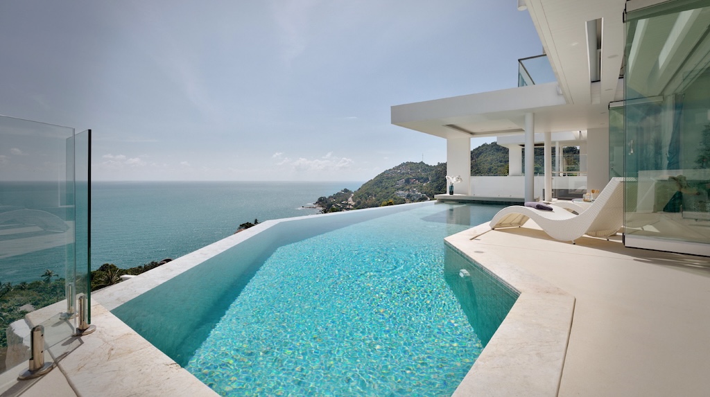 The Coast Breeze Residences Pool