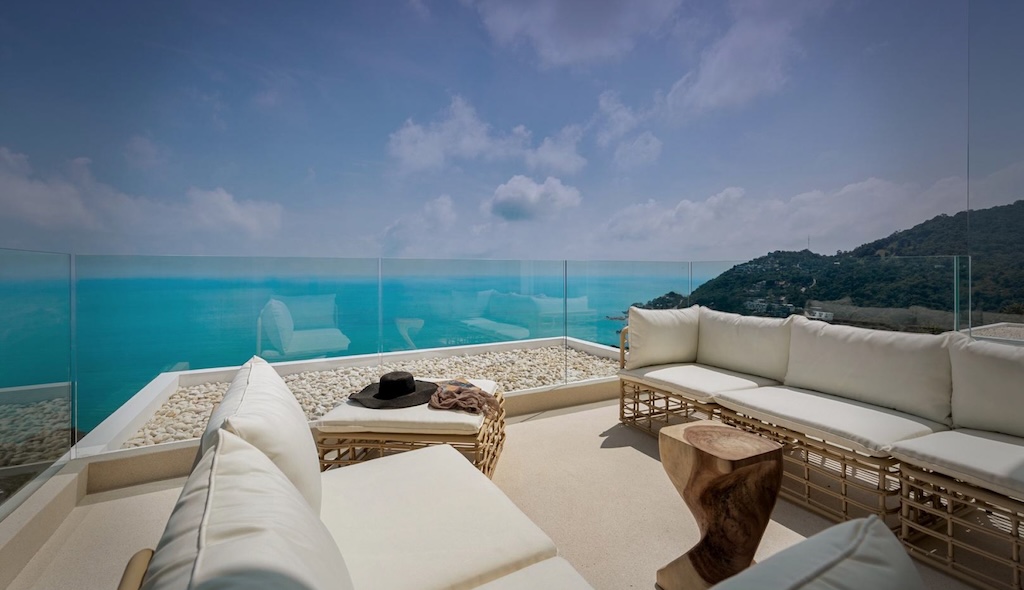 The Coast Breeze Residences Terrace