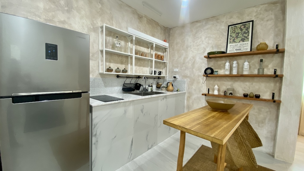 Bangrak Modern Townhouse For Sale Kitchen