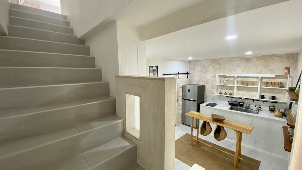 Bangrak Modern Townhouse For Sale Stairs