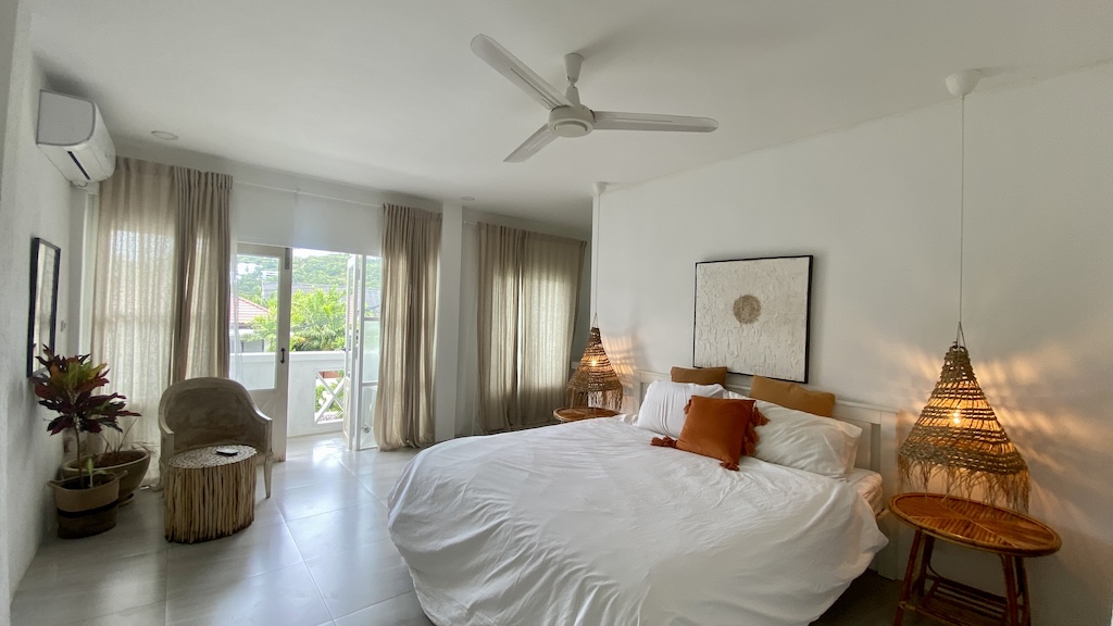 Bangrak Modern Townhouse For Sale Master