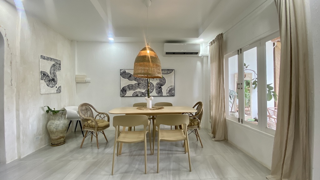 Bangrak Modern Townhouse For Sale Dining