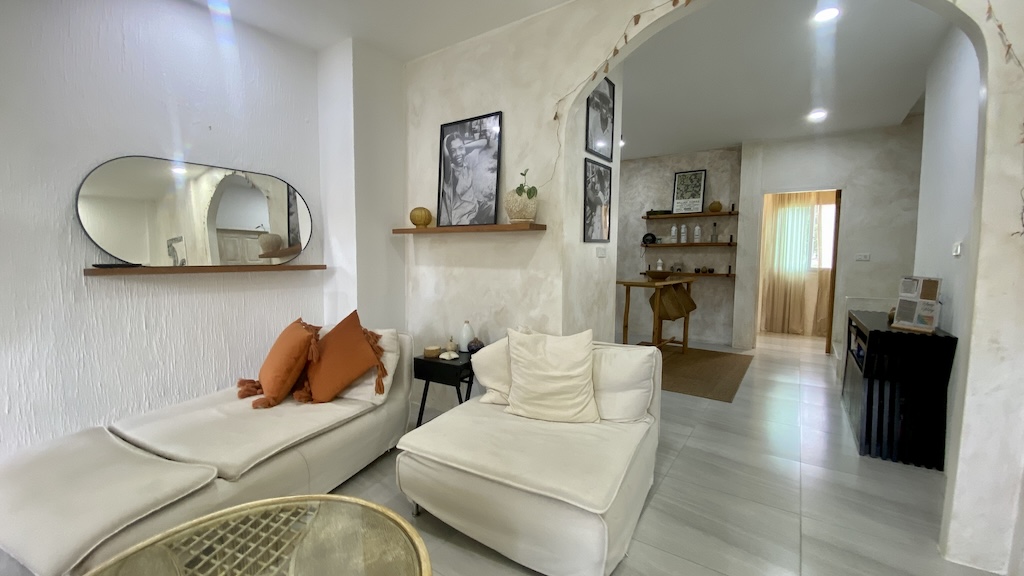 Bangrak Modern Townhouse For Sale Interior