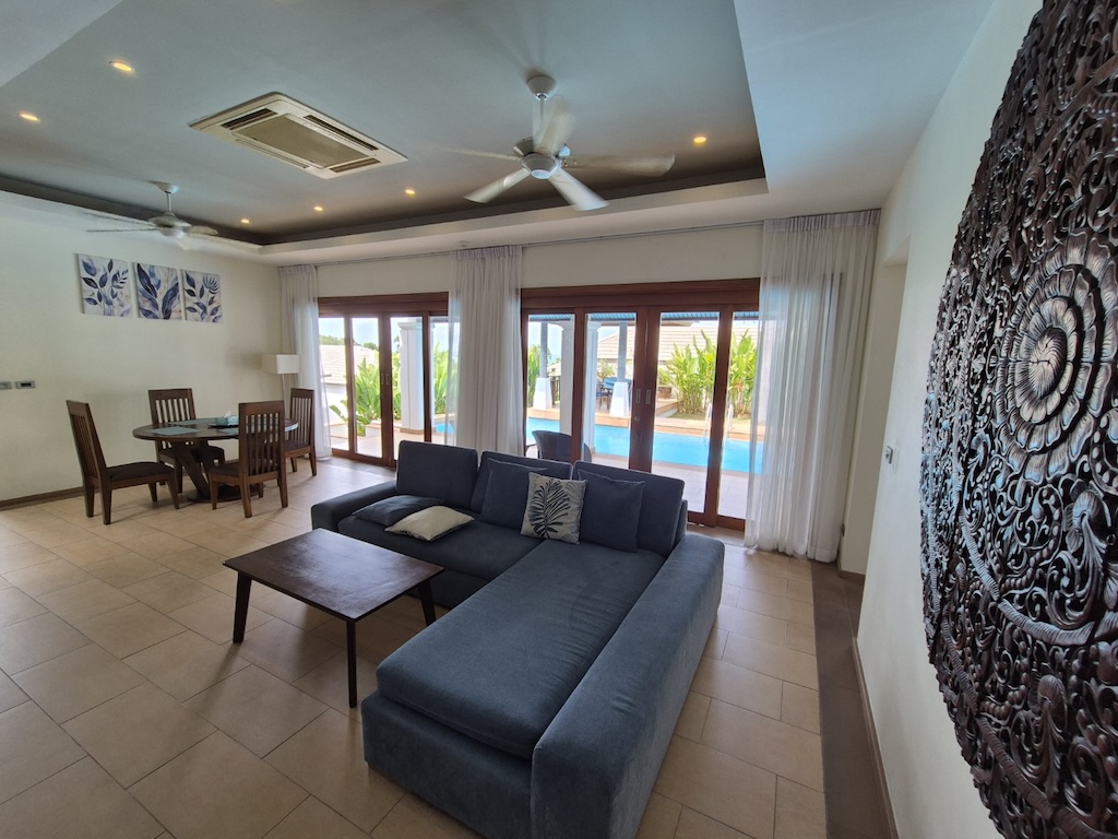 Koh Samui Choeng mon Villa For Sale Lounge