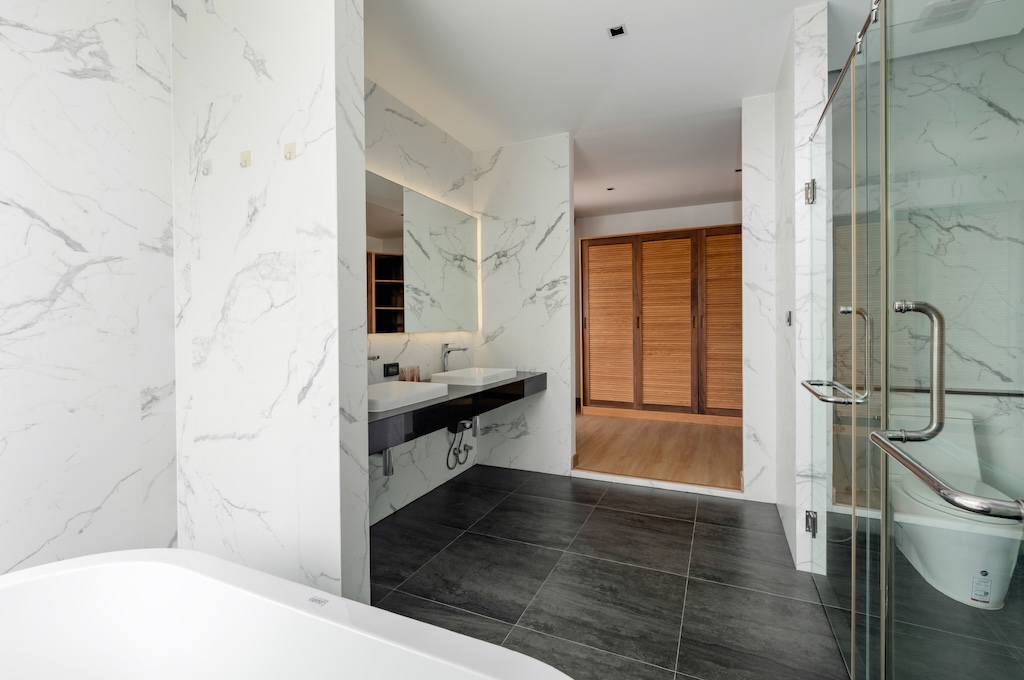 Koh Samui Villa For Sale At The Bay Bathroom