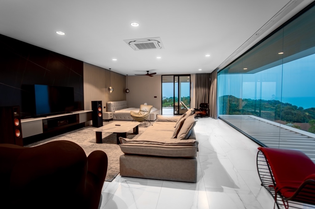 Luxury Koh Samui Property For Sale Living Area