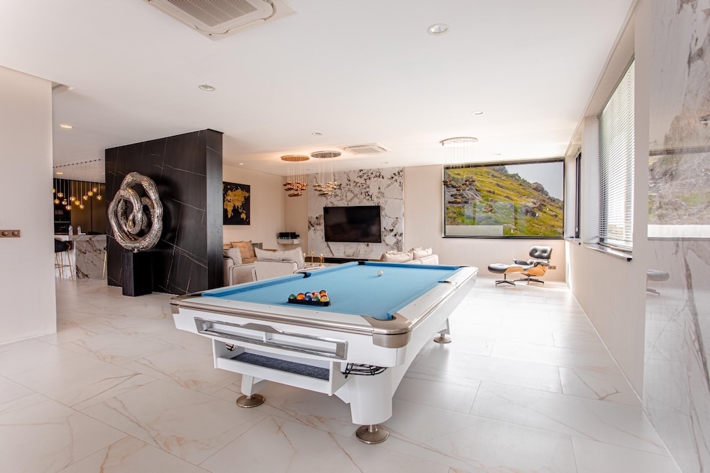 Luxury Koh Samui Property For Sale Pool Table