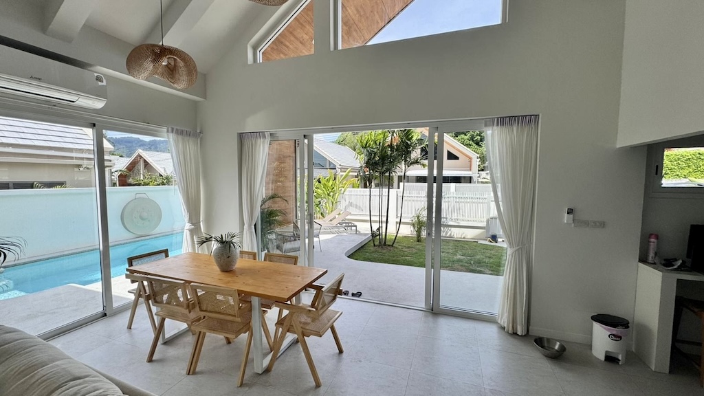 Pool Villa For Sale in Chaweng Dining