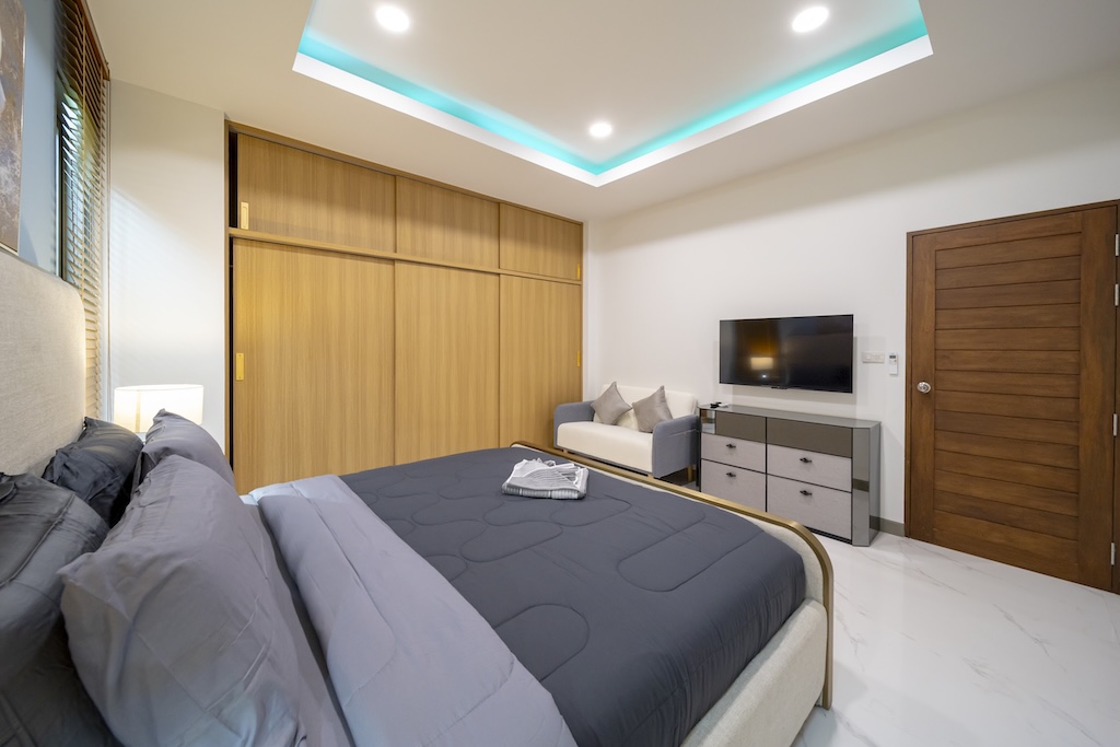 Pool Villa For Sale In Chaweng Koh Samui Bedroom 2