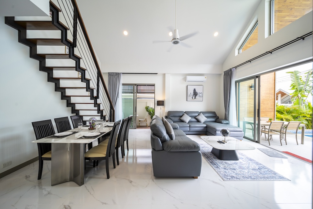 Pool Villa For Sale in Chaweng Koh Samui Interior