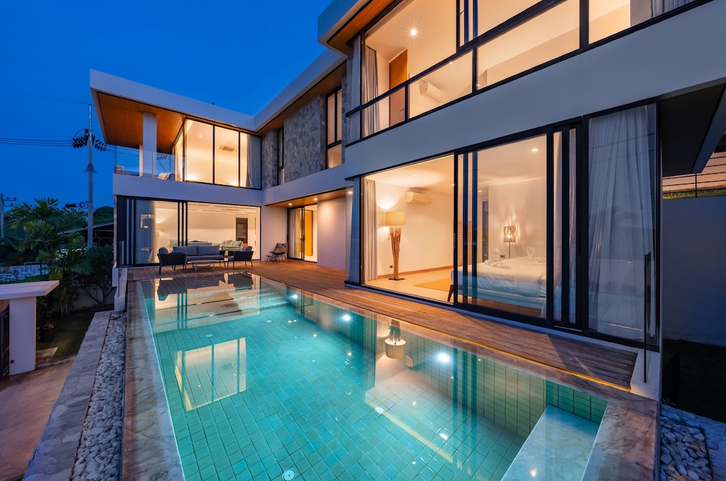 4-Bed Villa For Sale At The Bay Ko Samui Pool Night