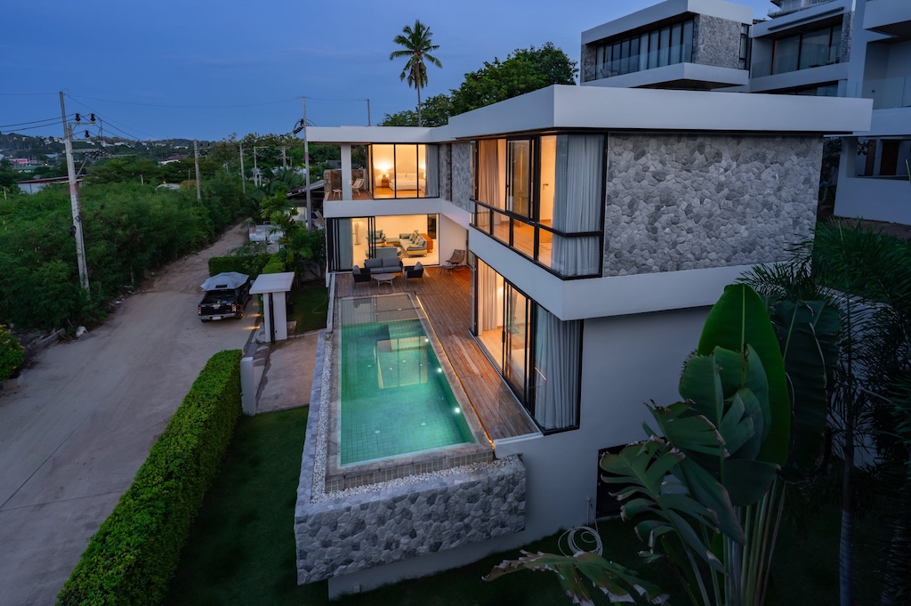 4-Bed Villa For Sale At The Bay Ko Samui Night