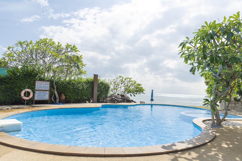 Koh Samui Beachside House For Sale Pool