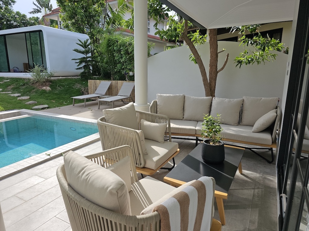 Koh Samui Property For Sale at Tongson Bay Villas Outdoor Seating