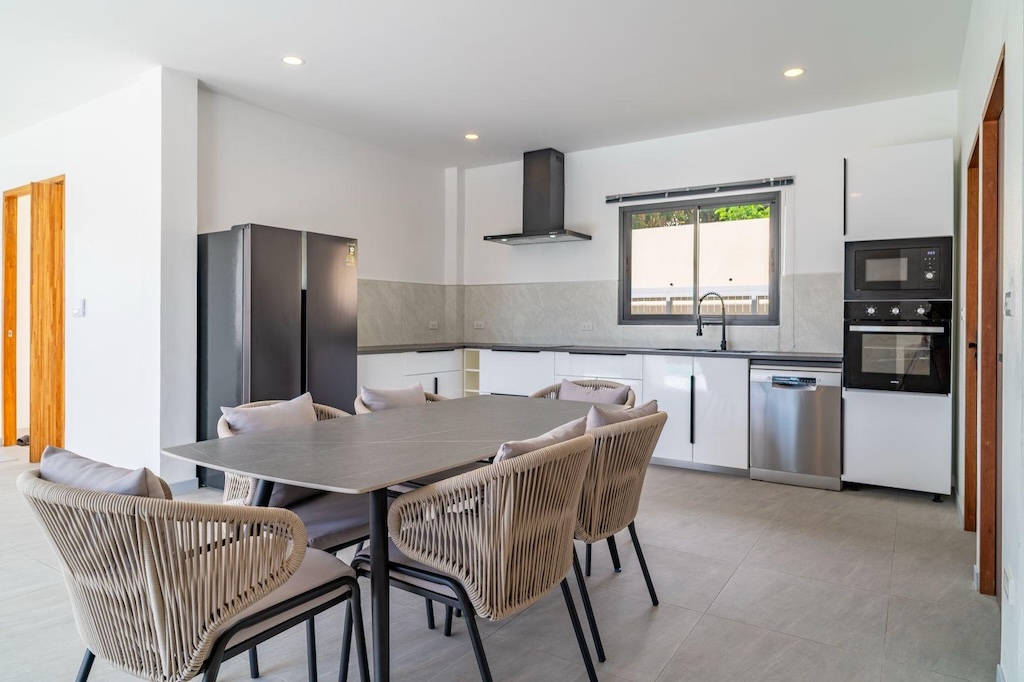 Koh Samui Villa For Longterm Rent In Bophut Dining