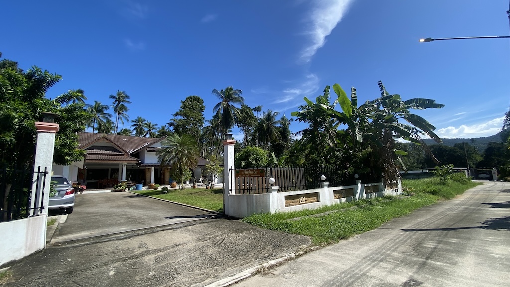 Koh Samui Villa For Sale in Taling Ngam Entrance