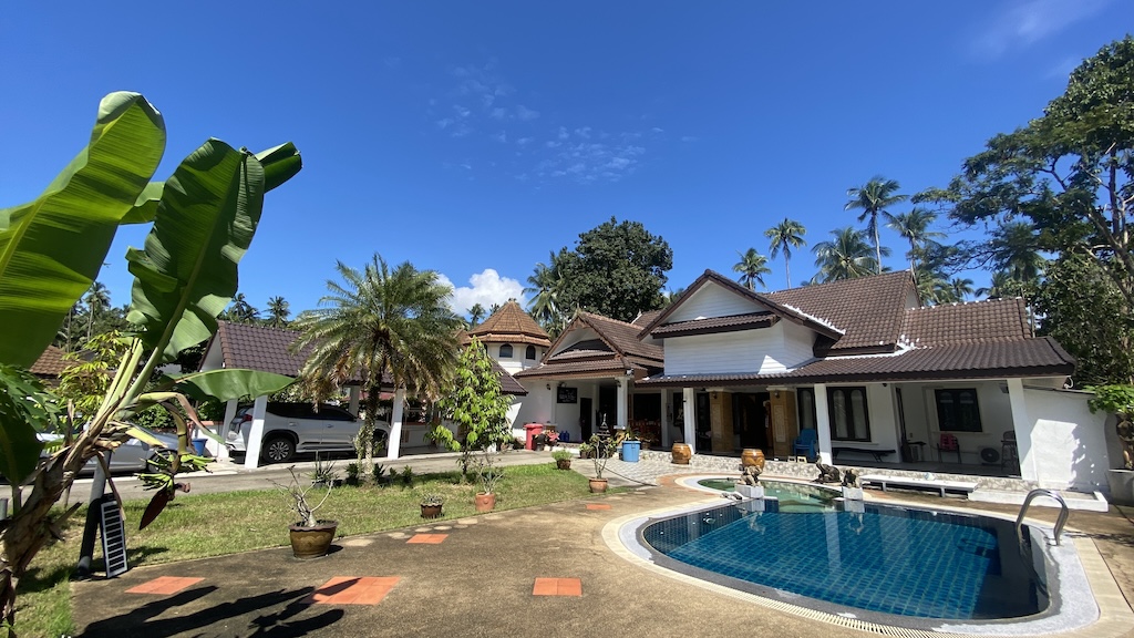 Koh Samui Villa For Sale in Taling ngam