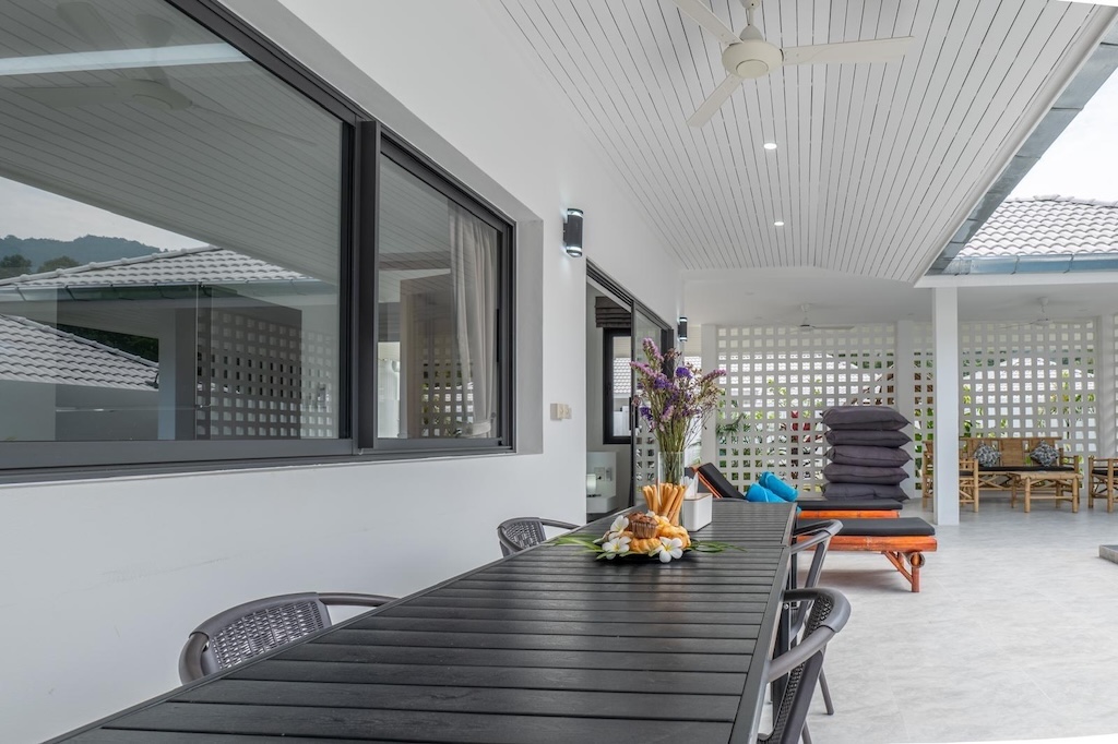 Newly Completed Villa In Lamai Outdoor Dining
