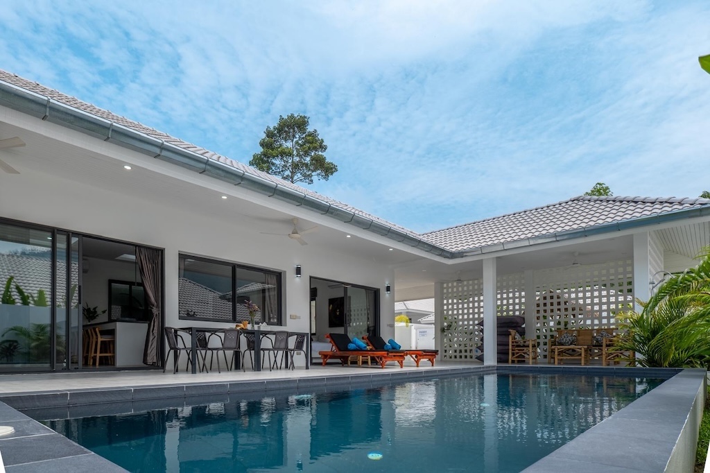 Newly Completed Villa In Lamai Pool