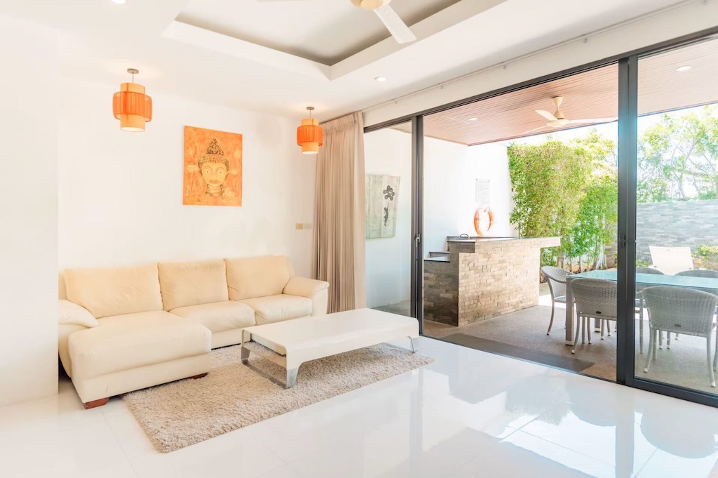 Property For Sale in Plai Laem Koh Samui Lounge