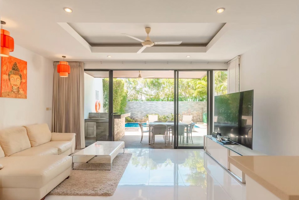 Property For Sale In Plai Laem Koh Samui Lounge