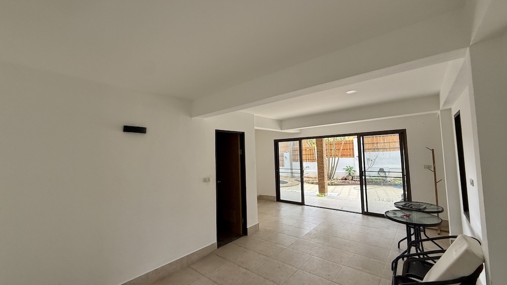 Renovation Property For Sale In Lamai Interior