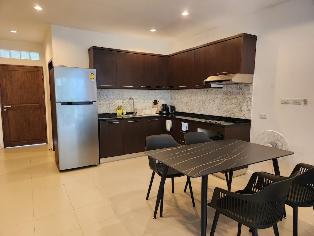 Samui Emerald Condominium Two Bedroom Apartment Kitchen