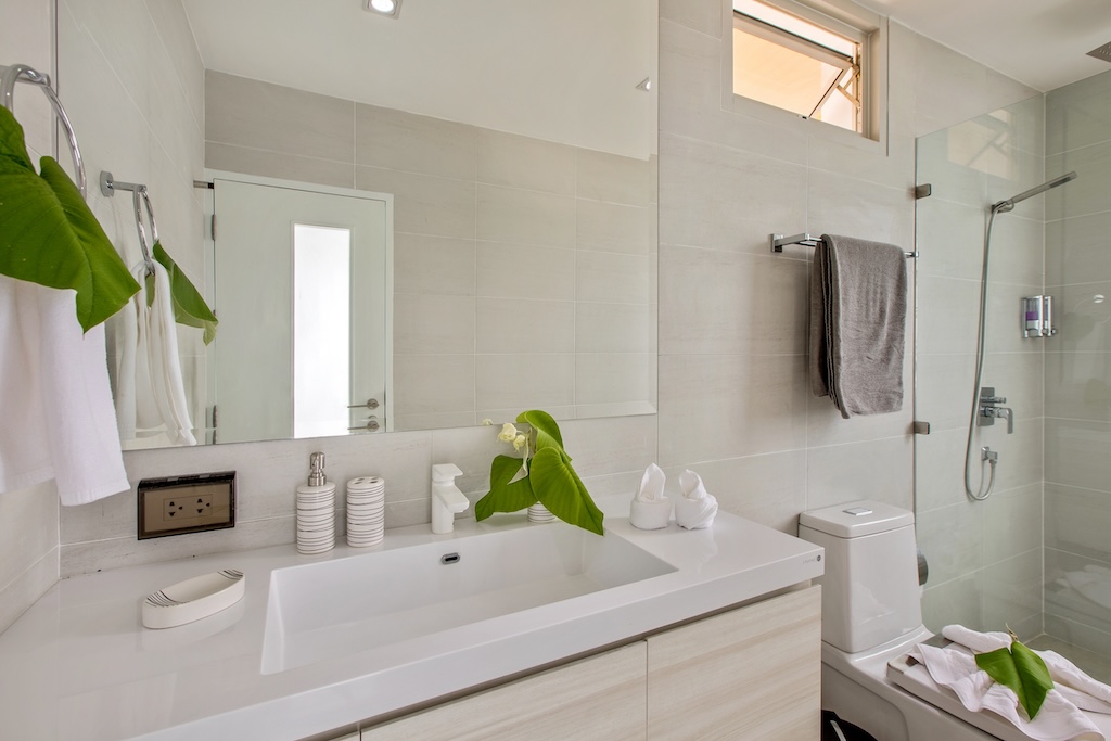 Villa For Sale At The Wave Koh Samui Bathroom