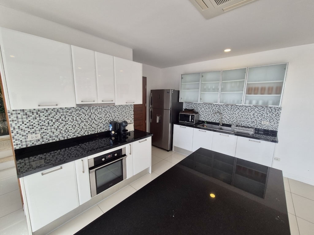 Koh Samui Property In Horizon Villas Kitchen