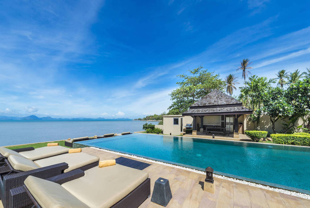Ama Lur Villa Koh Samui Beachfront Pool