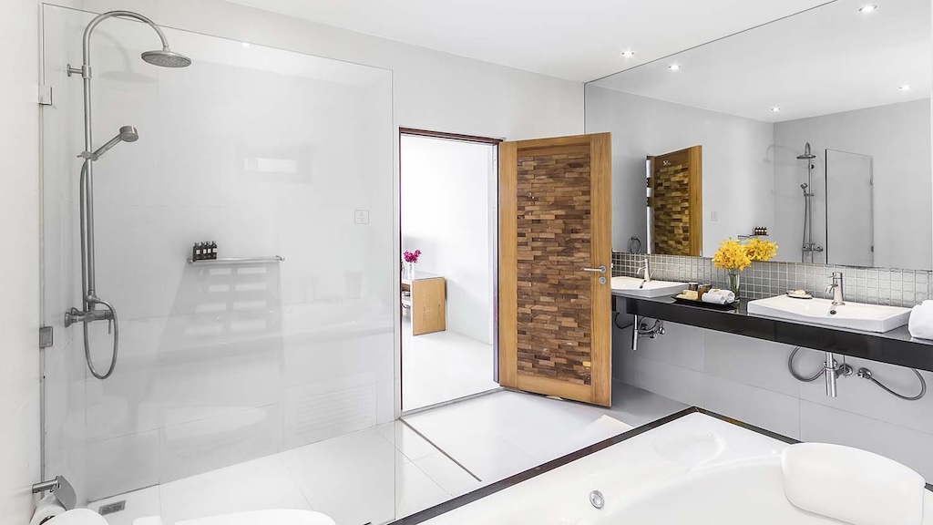 Koh Samui Penthouse Apartments For Sale Bathroom